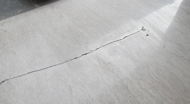 ʯ�����z��ô�x��